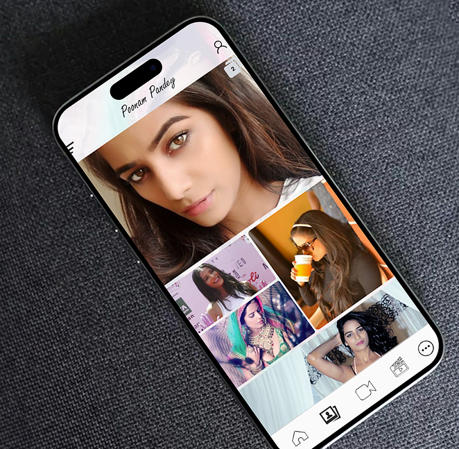 A line graph showing low traffic during the week and a sharp spike on the weekend.